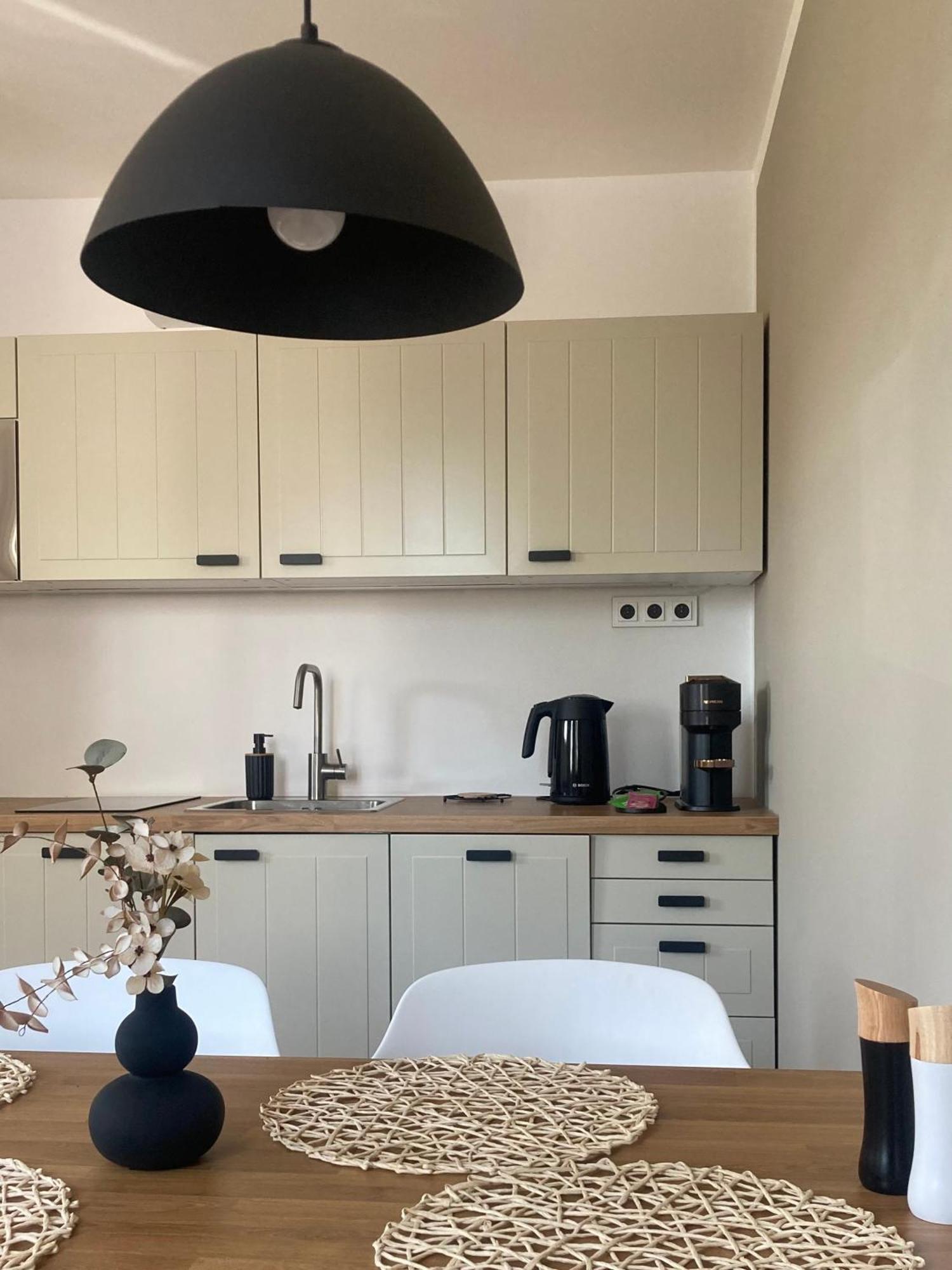 Pod Vinohradem - Apartmany & Vinne Sklepy Mutěnice Buitenkant foto